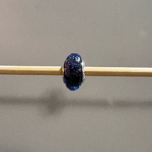 Pandora Charms - Picture 1 of 3